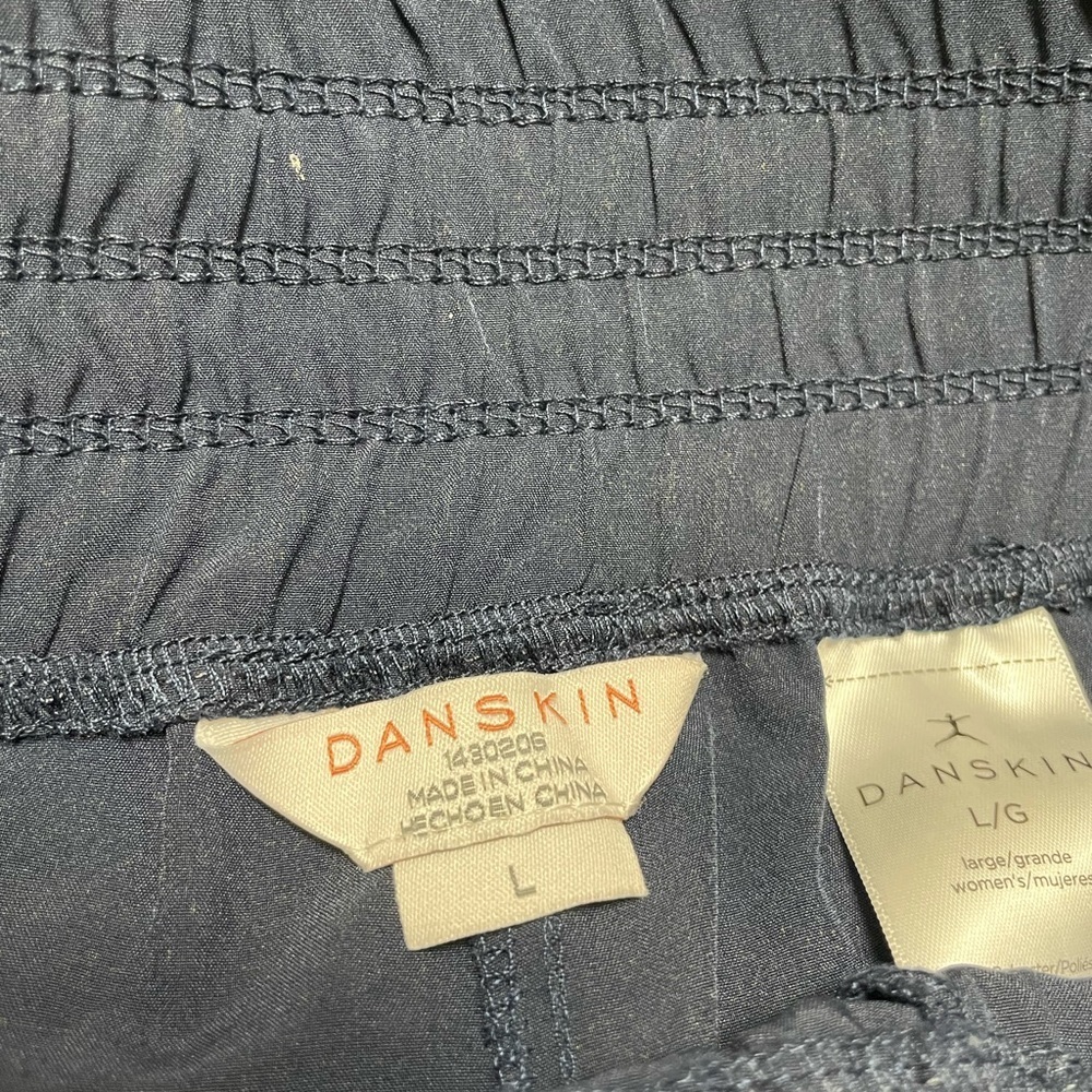 DanSkin women’s L pants - Picture 3 of 5